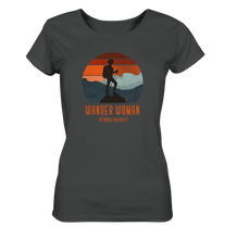 Laden Sie das Bild in den Galerie-Viewer, Wander Woman - Ladies Organic Shirt